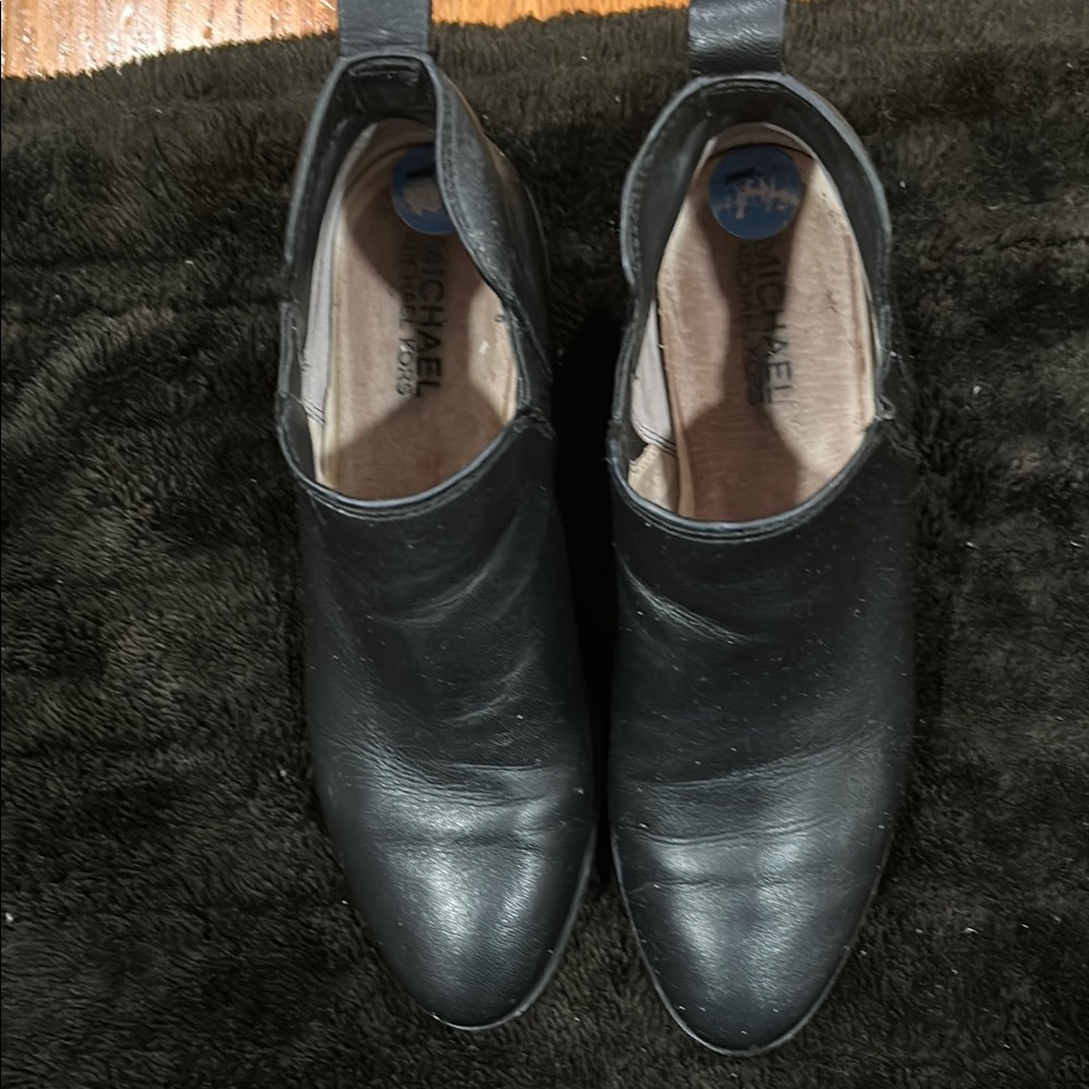 Michael Kors Black Boots Size 7.5 Leather